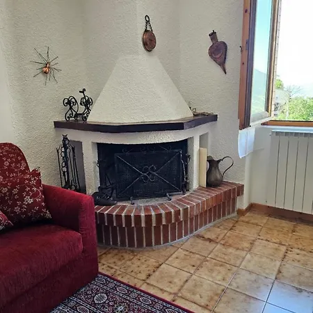 Anny'S House Apartment Rocca Cinquemiglia Exterior photo